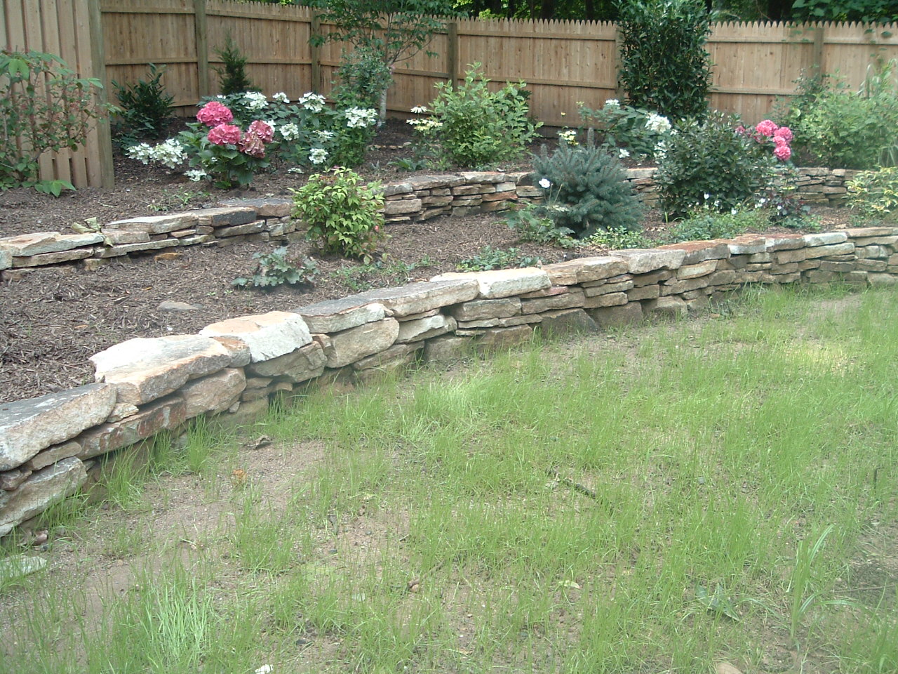 Stone garden walls | DeFranco & Sons Contractors LLC